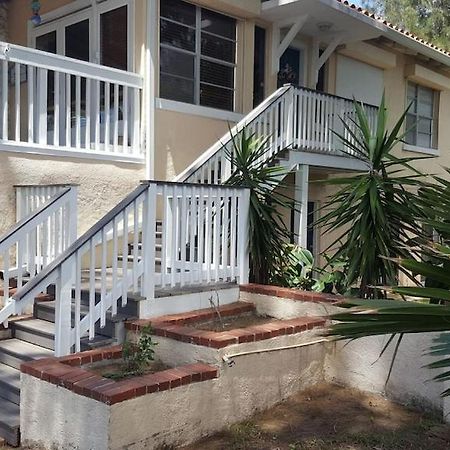 Spacious Beach House Unit,Beautifully Furnished 2 Bed 2Bath./2Min.Walk To Beach クリアウォーター・ビーチ エクステリア 写真